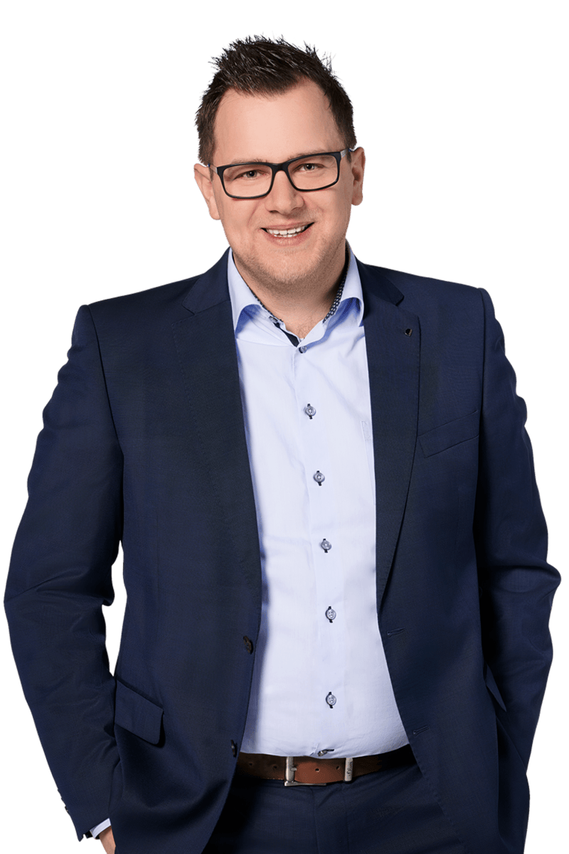 benjamin-zimmermann-bz-medium-closeup