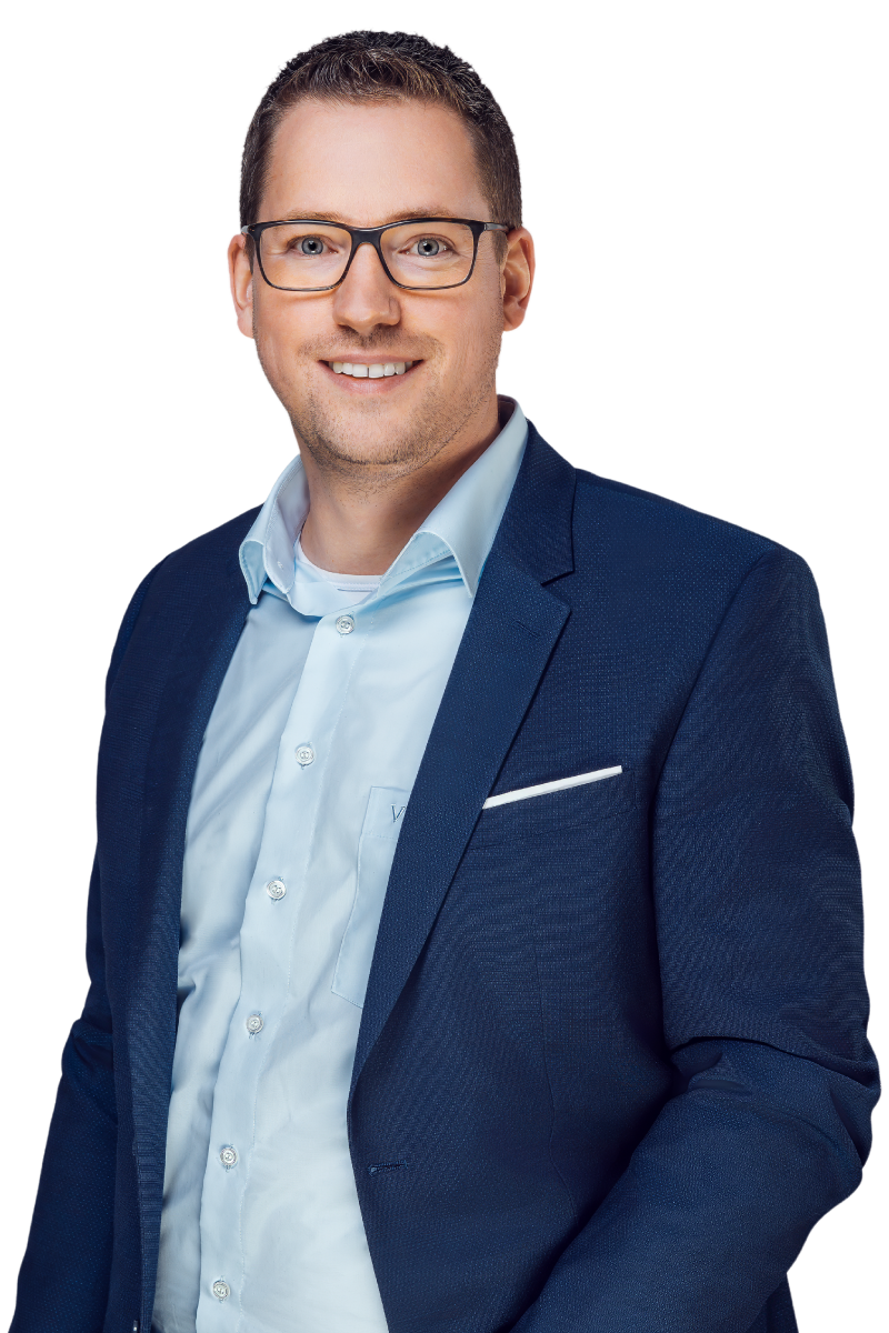 daniel-mertens-dm-medium-closeup